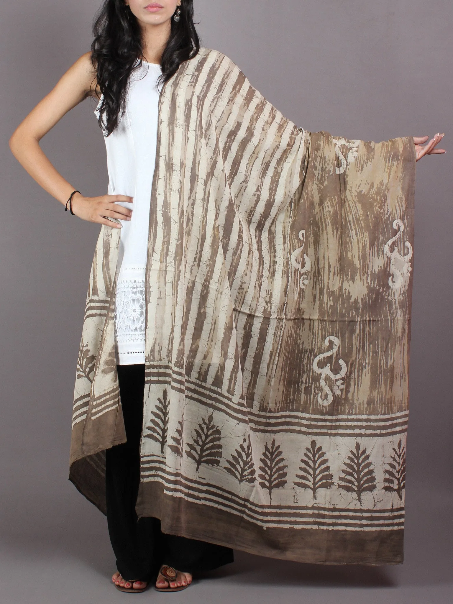 Beige White Cotton Mul Hand Block Printed Dupatta - D0417074