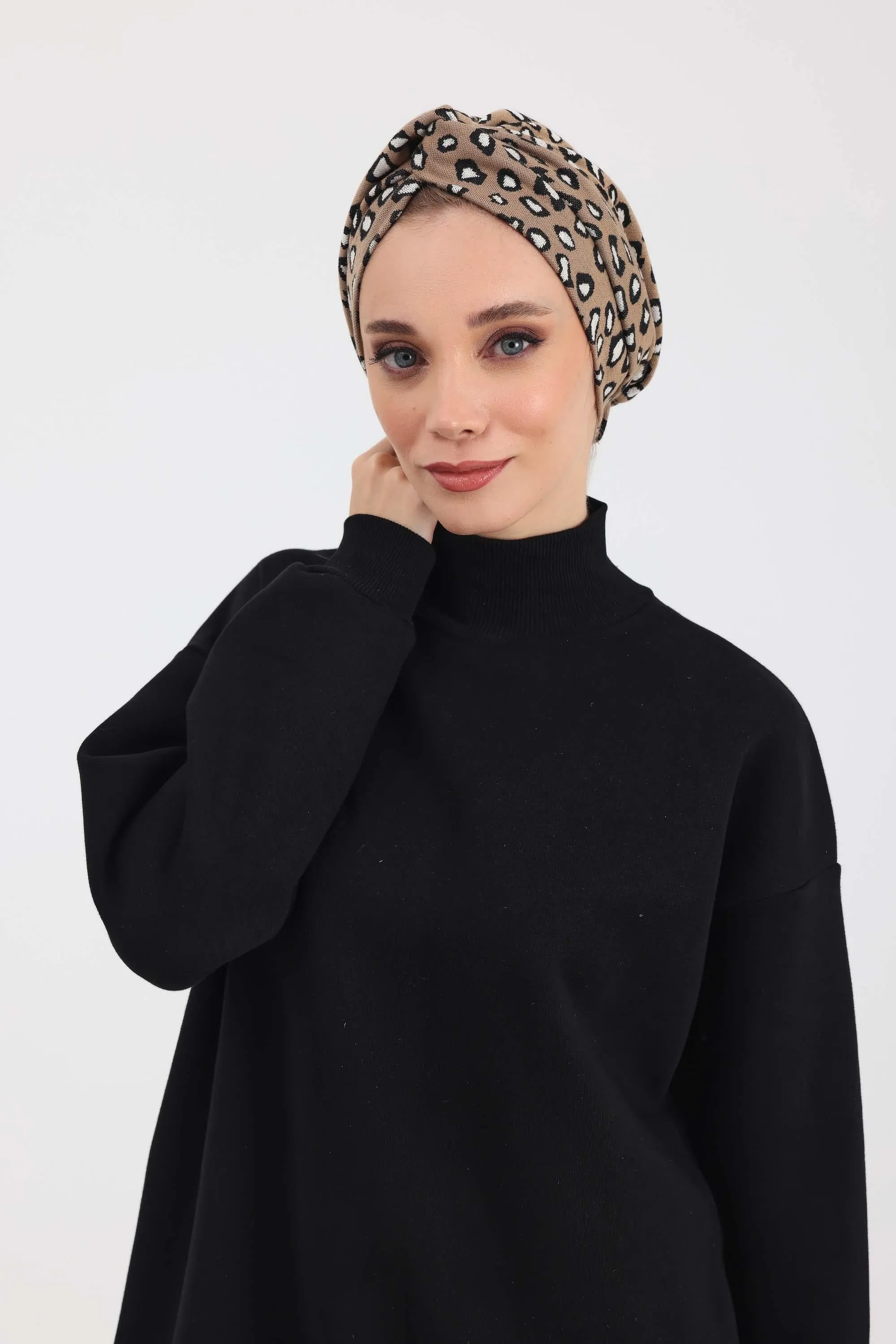 Maharajah-Style Winter Turban Bonnet with Houndstooth & Leopard Patterns, Stretchable Soft Polyviscose Winter Turban Bonnet for Women,B-4DIV