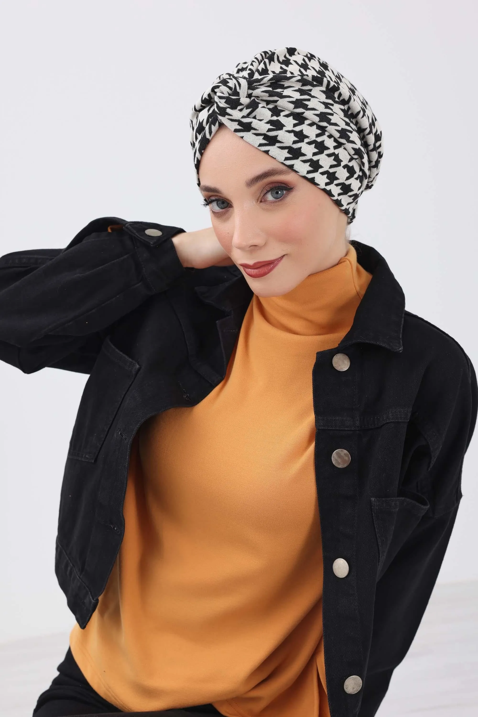 Maharajah-Style Winter Turban Bonnet with Houndstooth & Leopard Patterns, Stretchable Soft Polyviscose Winter Turban Bonnet for Women,B-4DIV