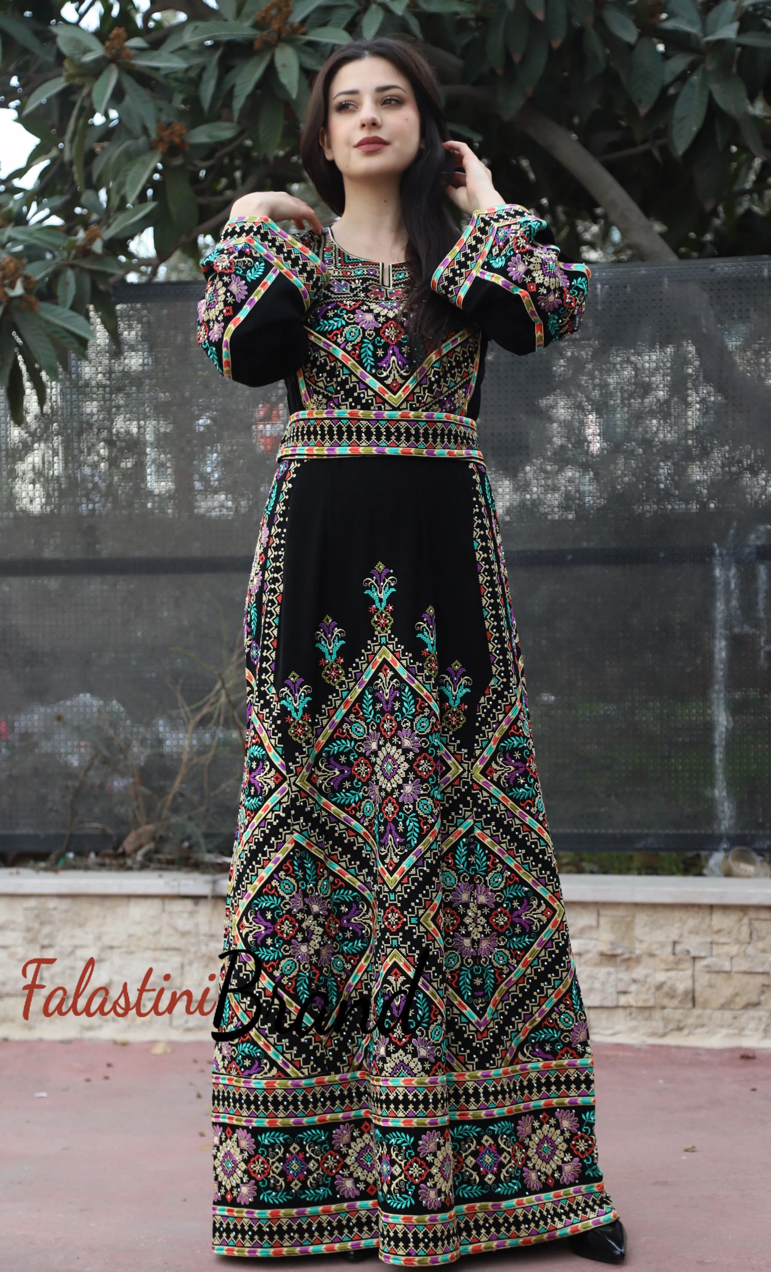 Manajil Palestinian Embroidered Floral Thobe Dress Palestinian Embroidery