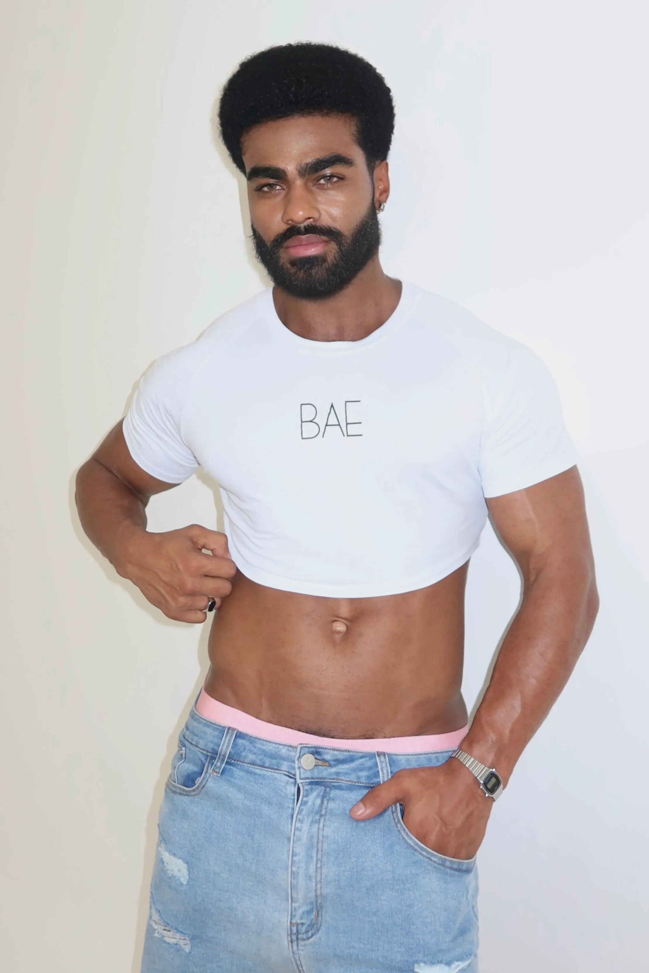 Muscle-Fit Crop Tee - Daylight Bae