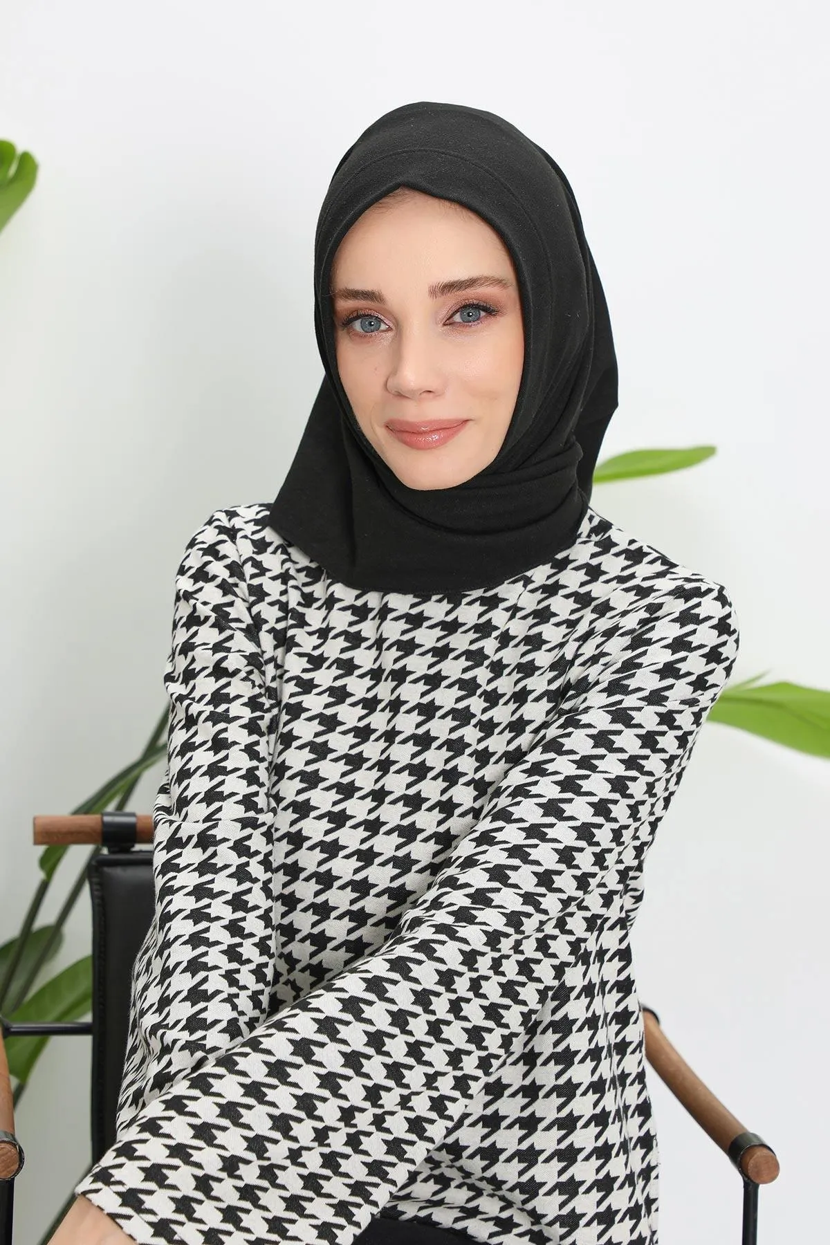 Stylish Ribbed Instant Turban Bonnet for Women, Stretchable Polyviscose Hijab Turban Bonnet, Easy Wear Instant Turban Bandana,B-45RB