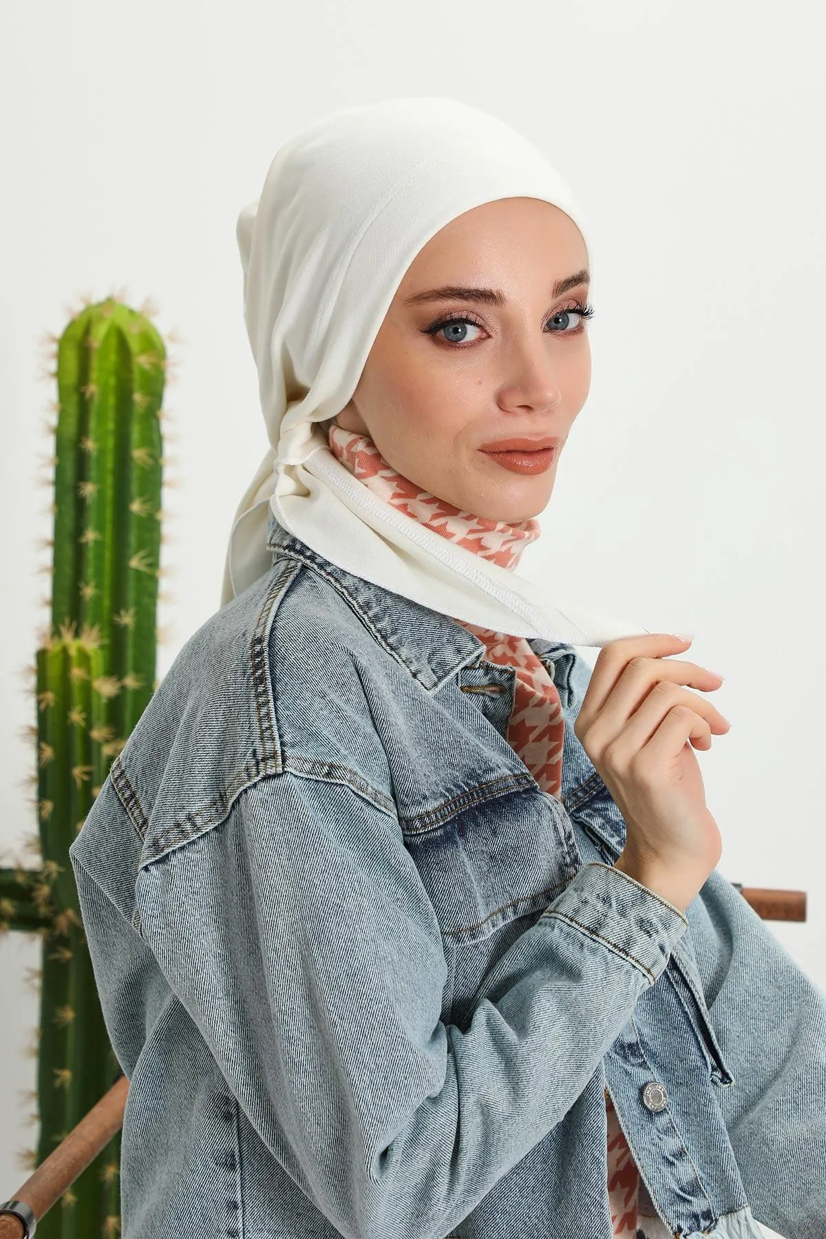 Stylish Ribbed Instant Turban Bonnet for Women, Stretchable Polyviscose Hijab Turban Bonnet, Easy Wear Instant Turban Bandana,B-45RB