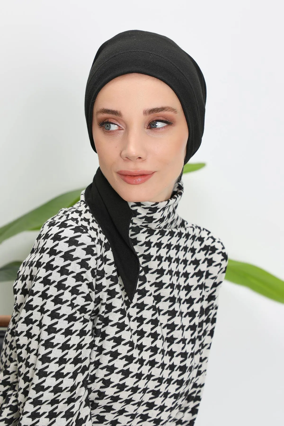 Stylish Ribbed Instant Turban Bonnet for Women, Stretchable Polyviscose Hijab Turban Bonnet, Easy Wear Instant Turban Bandana,B-45RB