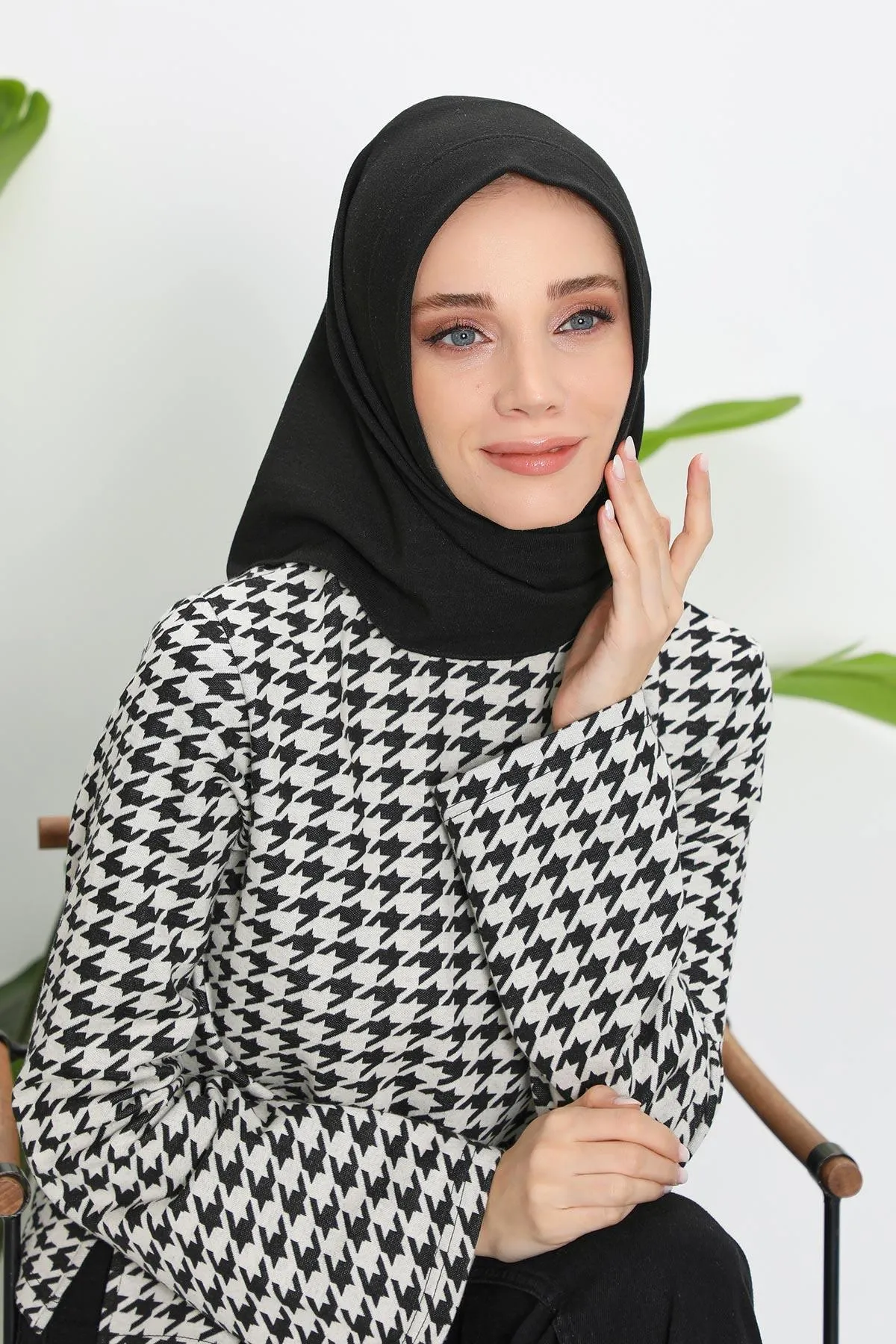 Stylish Ribbed Instant Turban Bonnet for Women, Stretchable Polyviscose Hijab Turban Bonnet, Easy Wear Instant Turban Bandana,B-45RB