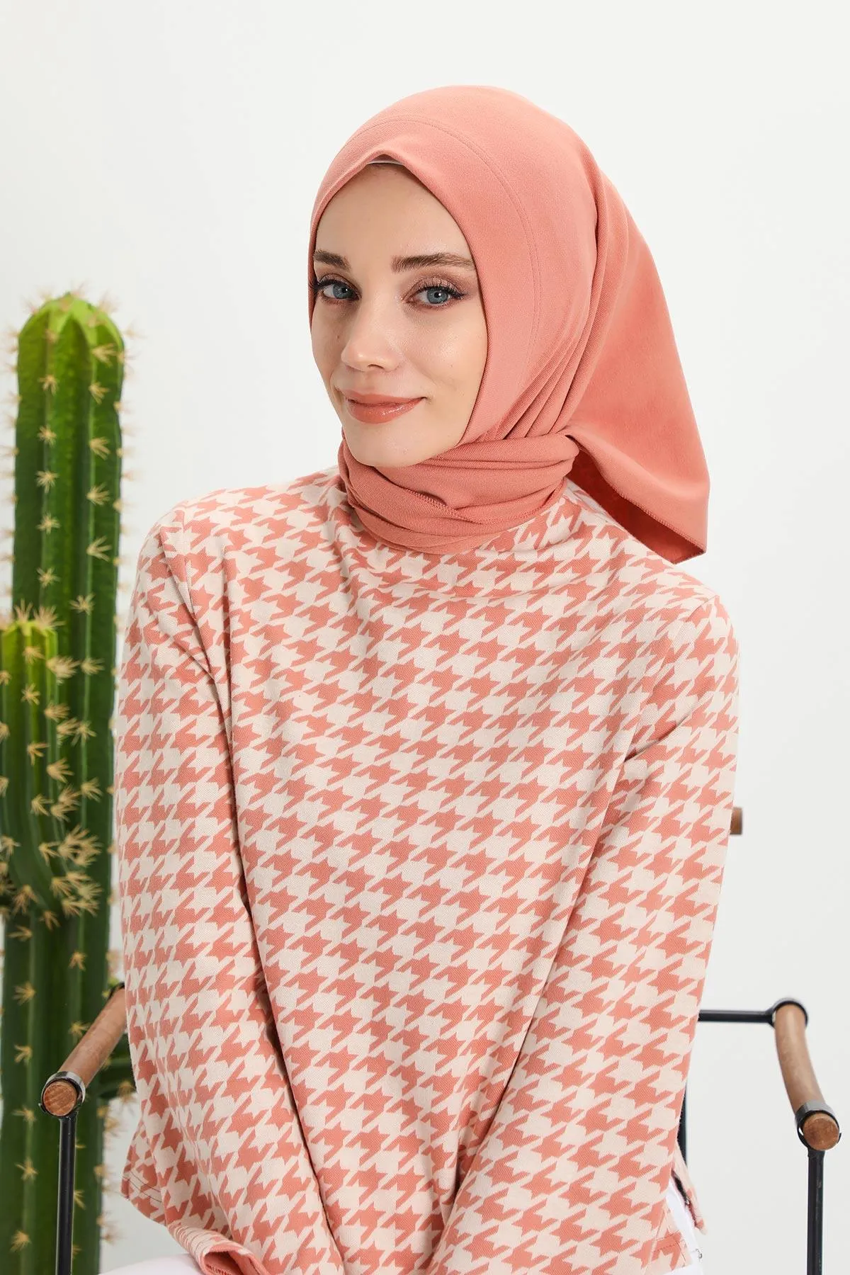 Stylish Ribbed Instant Turban Bonnet for Women, Stretchable Polyviscose Hijab Turban Bonnet, Easy Wear Instant Turban Bandana,B-45RB