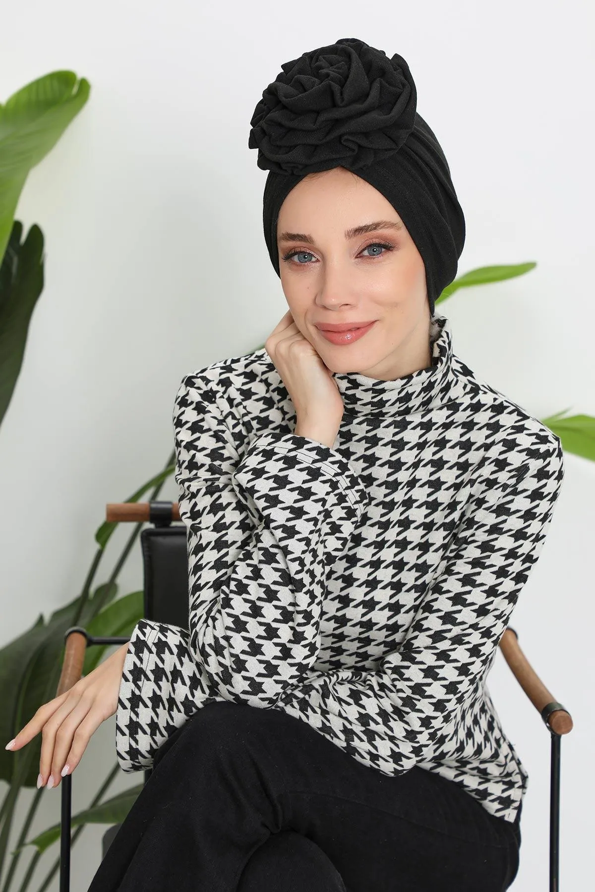 Stylish Rose Design Winter Bonnet for Women, Stretchable Ribbed Instant Turban for Cold Weather, Rose Accent Chemo Headwear,B-21RB