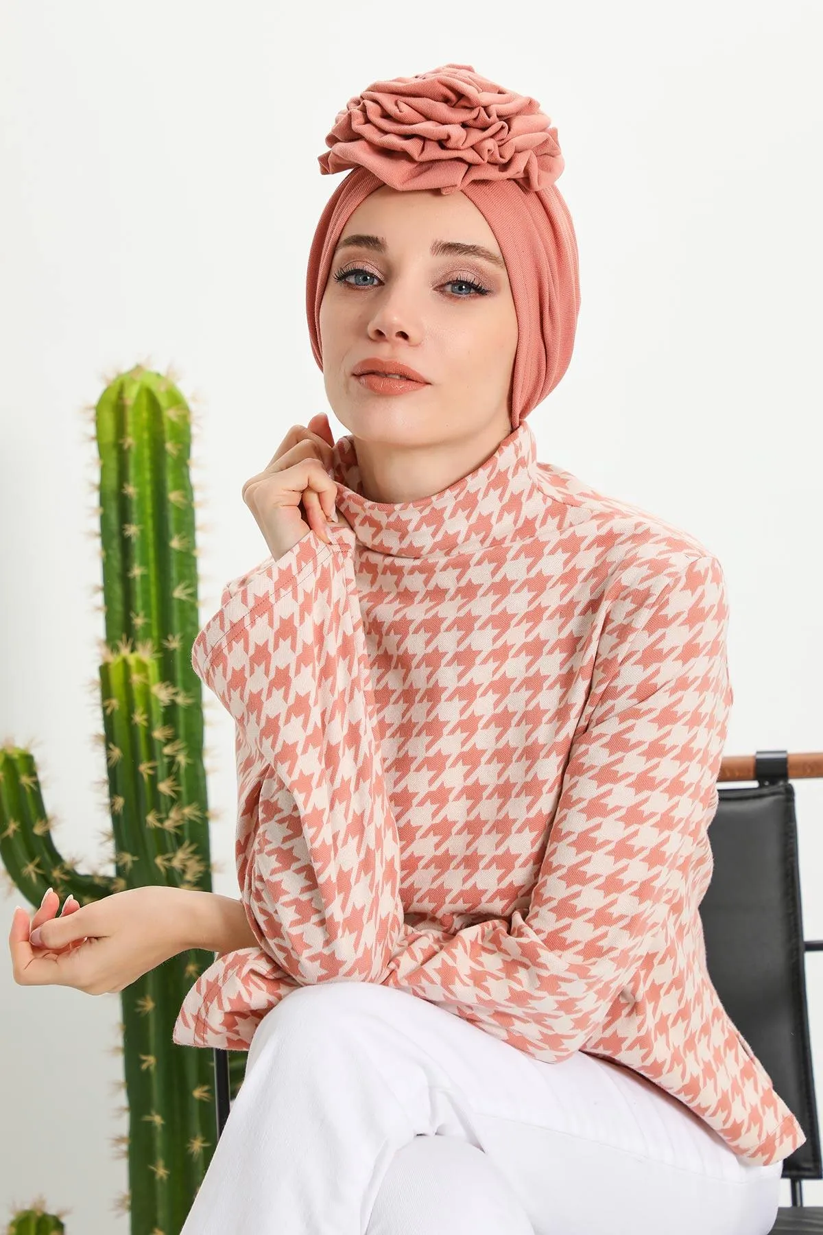 Stylish Rose Design Winter Bonnet for Women, Stretchable Ribbed Instant Turban for Cold Weather, Rose Accent Chemo Headwear,B-21RB