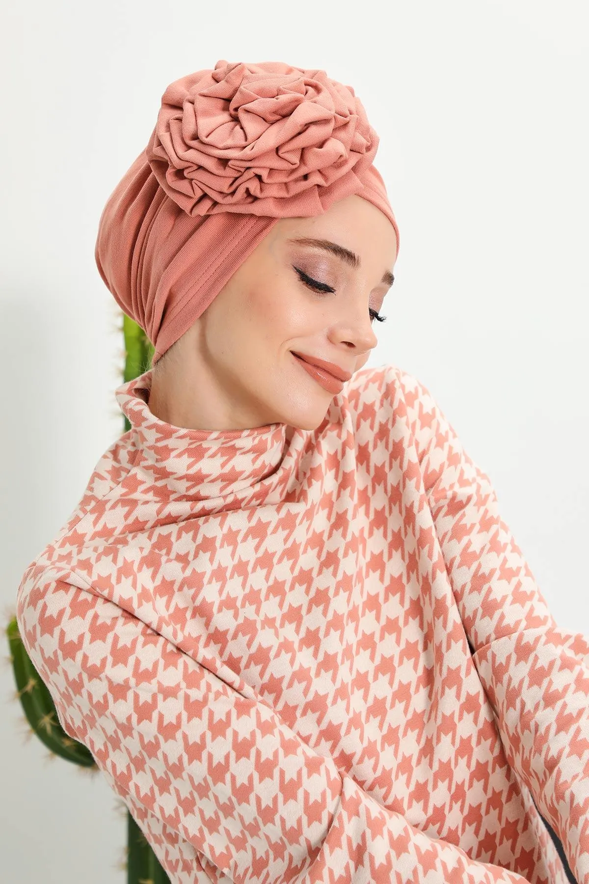 Stylish Rose Design Winter Bonnet for Women, Stretchable Ribbed Instant Turban for Cold Weather, Rose Accent Chemo Headwear,B-21RB