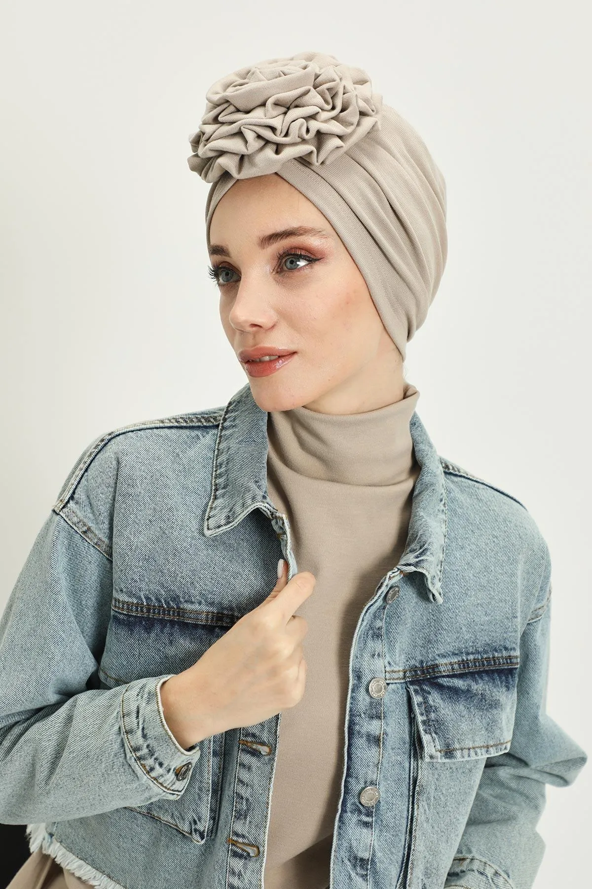 Stylish Rose Design Winter Bonnet for Women, Stretchable Ribbed Instant Turban for Cold Weather, Rose Accent Chemo Headwear,B-21RB